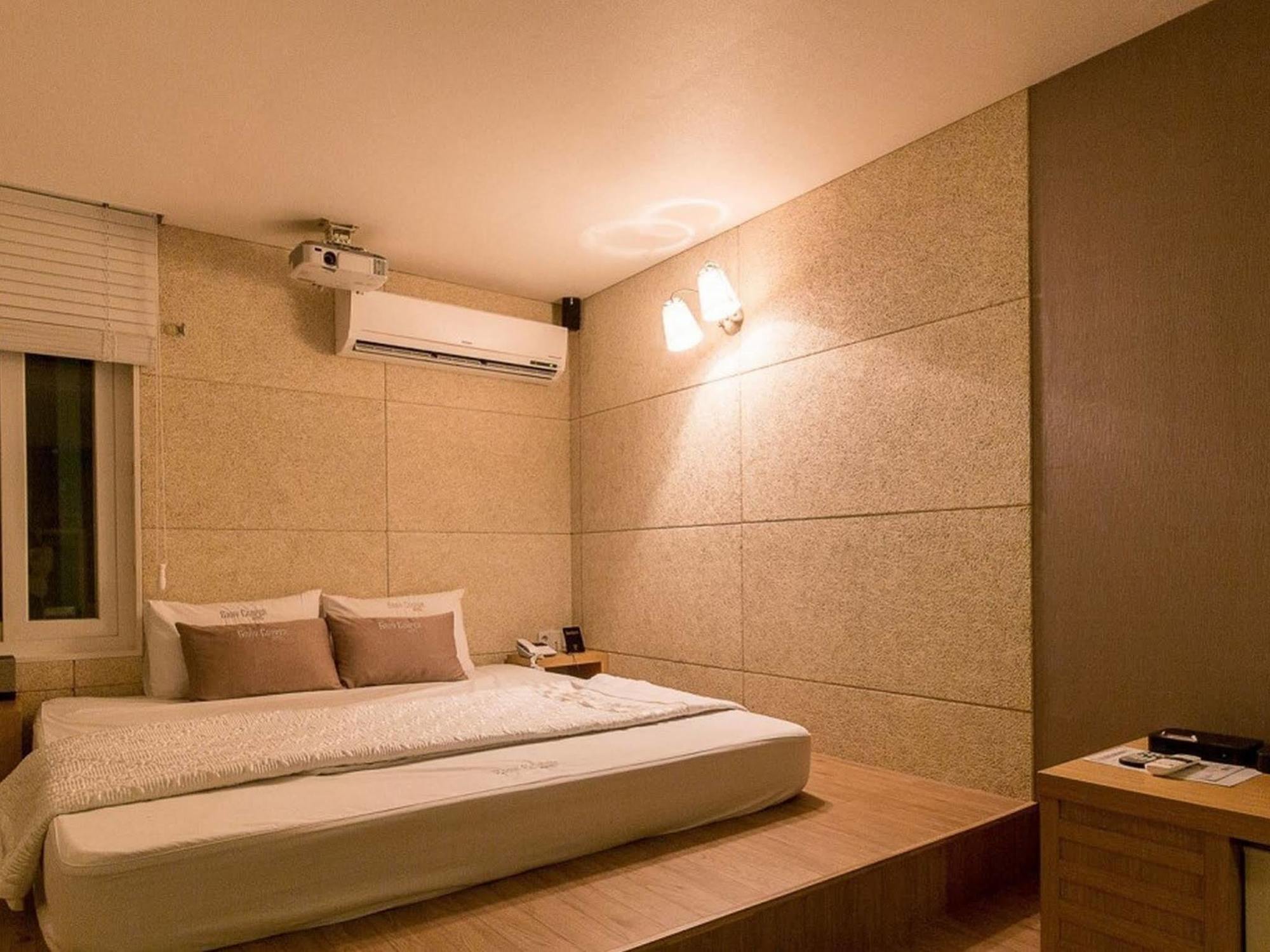 Haeundae Gary Cooper Hotel Busan Exterior photo