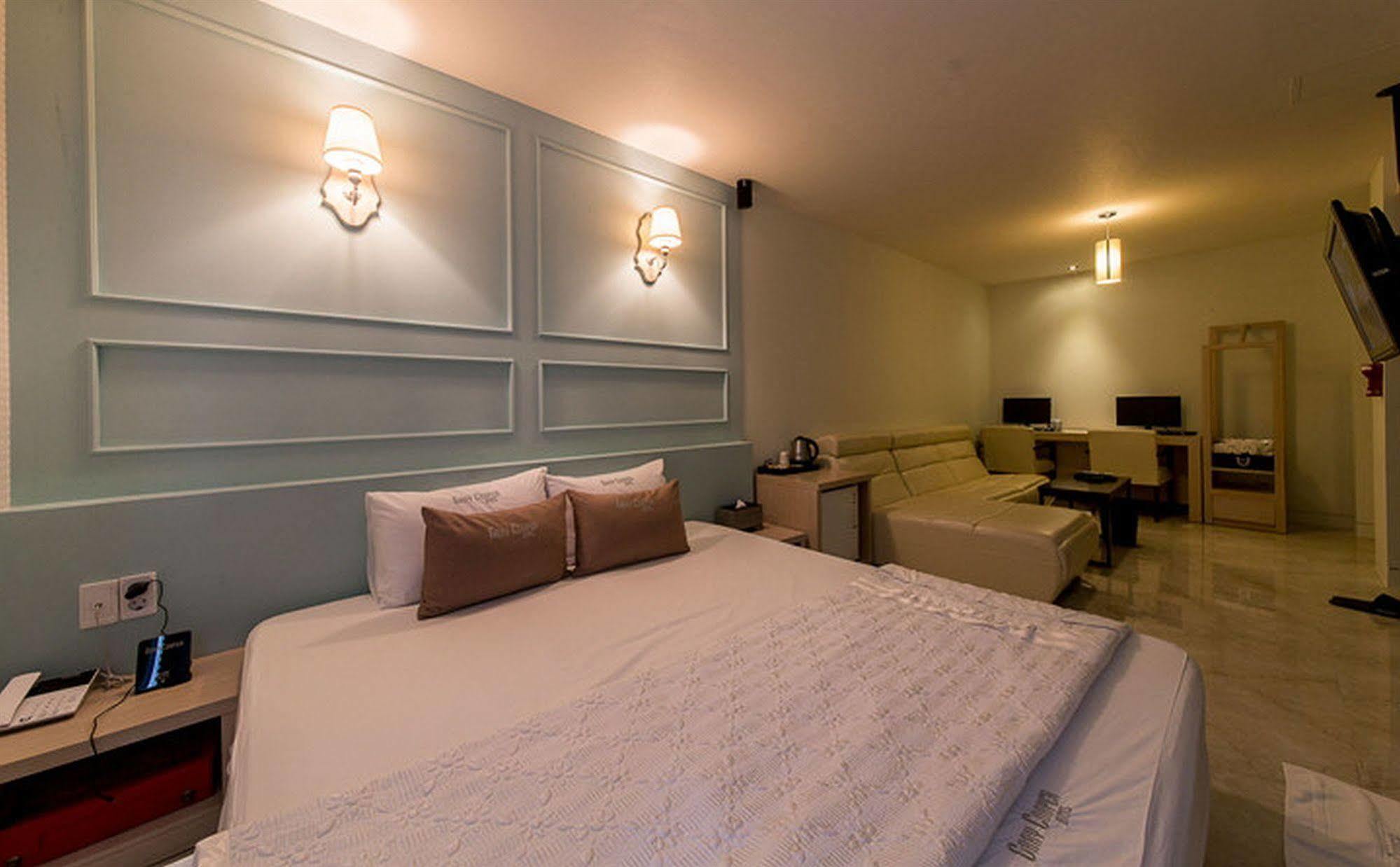 Haeundae Gary Cooper Hotel Busan Exterior photo